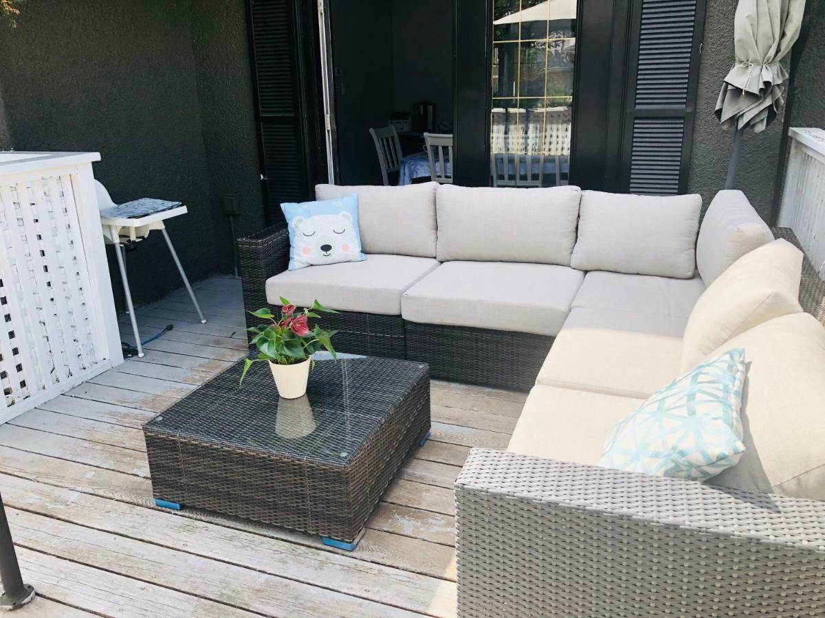 The Sunshine House-Free Parking Bed and Breakfast Vancouver Exteriör bild